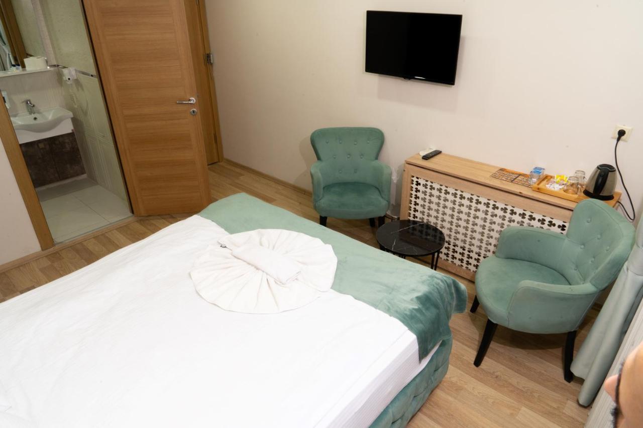 Loss Hotel Catalca Екстер'єр фото