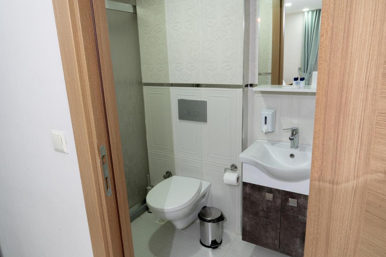 Loss Hotel Catalca Екстер'єр фото