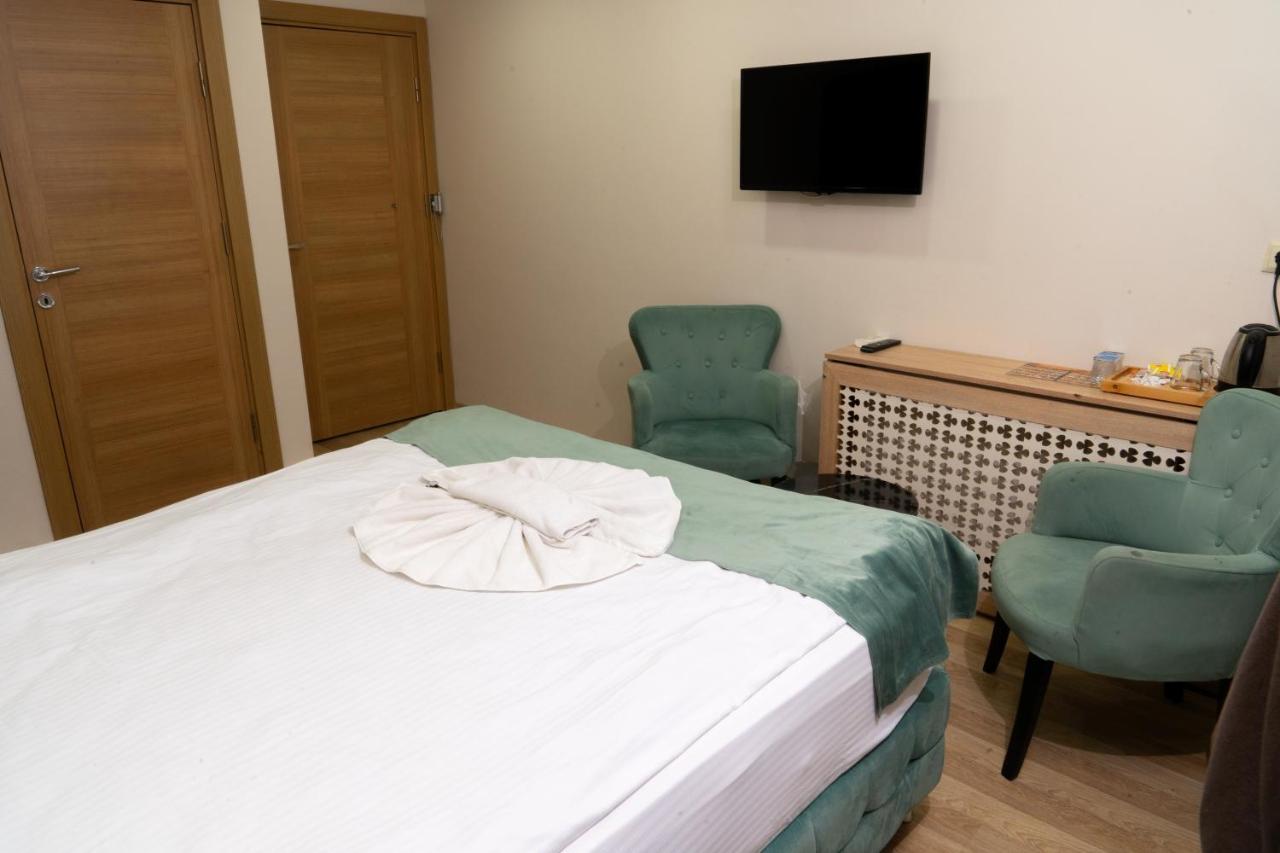 Loss Hotel Catalca Екстер'єр фото