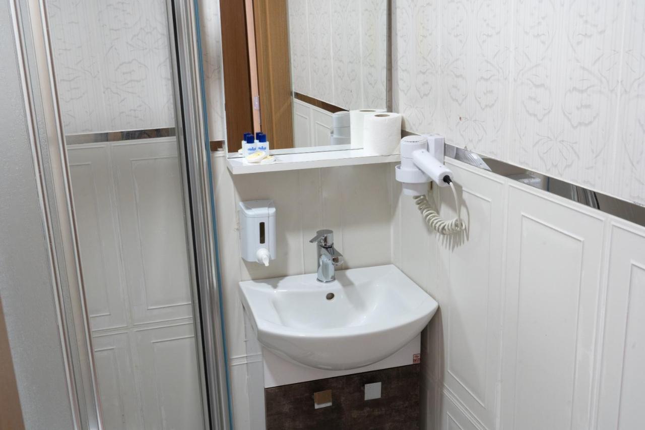 Loss Hotel Catalca Екстер'єр фото