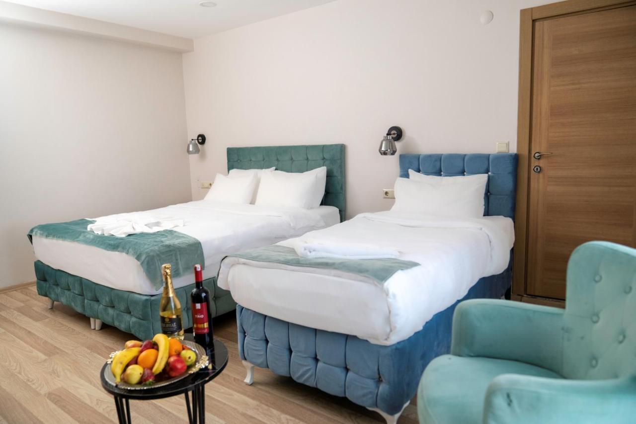 Loss Hotel Catalca Екстер'єр фото