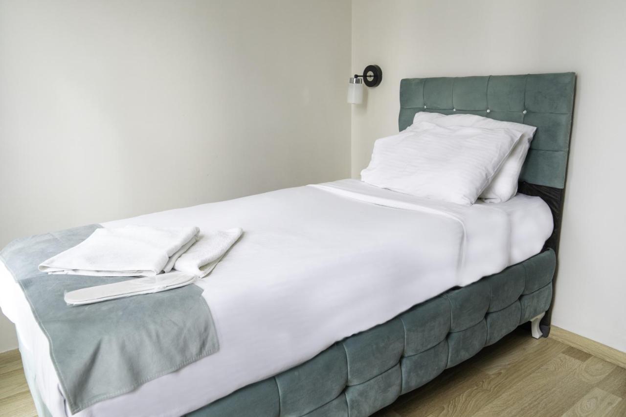 Loss Hotel Catalca Екстер'єр фото