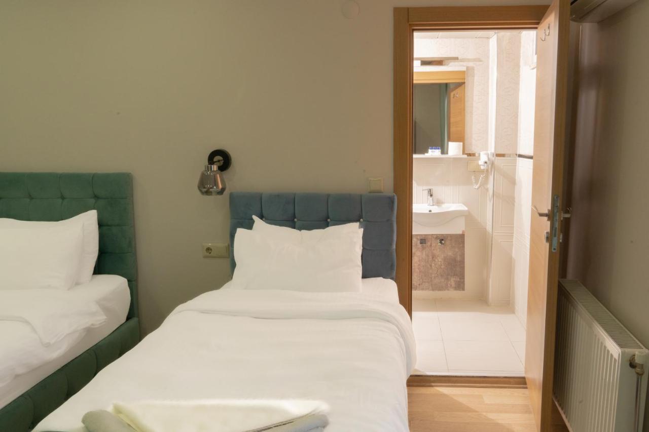 Loss Hotel Catalca Екстер'єр фото