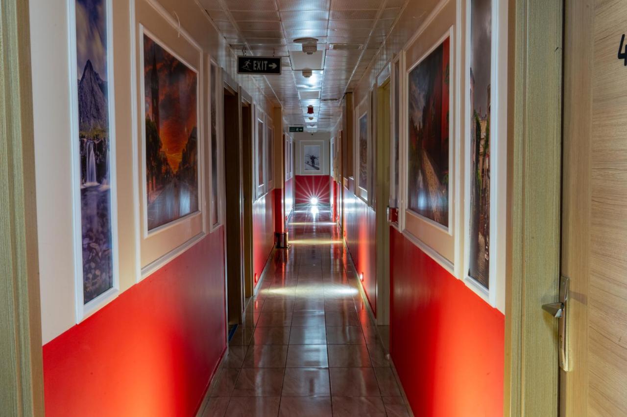 Loss Hotel Catalca Екстер'єр фото